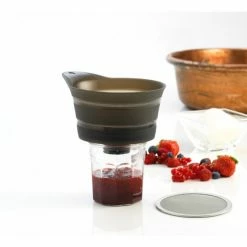 Entonnoir Filtrant Silicone Mastrad -Ustensiles de cuisine Soldes entonnoir filtrant silicone mastrad 3