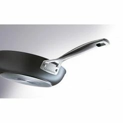 Poêle 24 Cm Anti-Adhérente Les Forgées Le Creuset -Ustensiles de cuisine Soldes poele 24 cm le creuset anti adherente les forgees 2