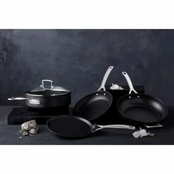 Poêle 28 Cm Anti-Adhérente Les Forgées Le Creuset -Ustensiles de cuisine Soldes poele 28 cm le creuset anti adherente les forgees 4